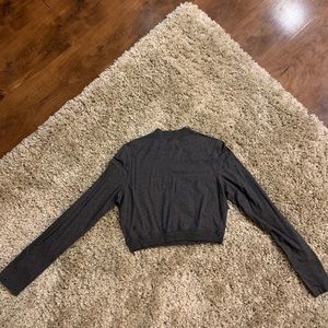 lululemon Gray Cotton Long Sleeve Crop Top